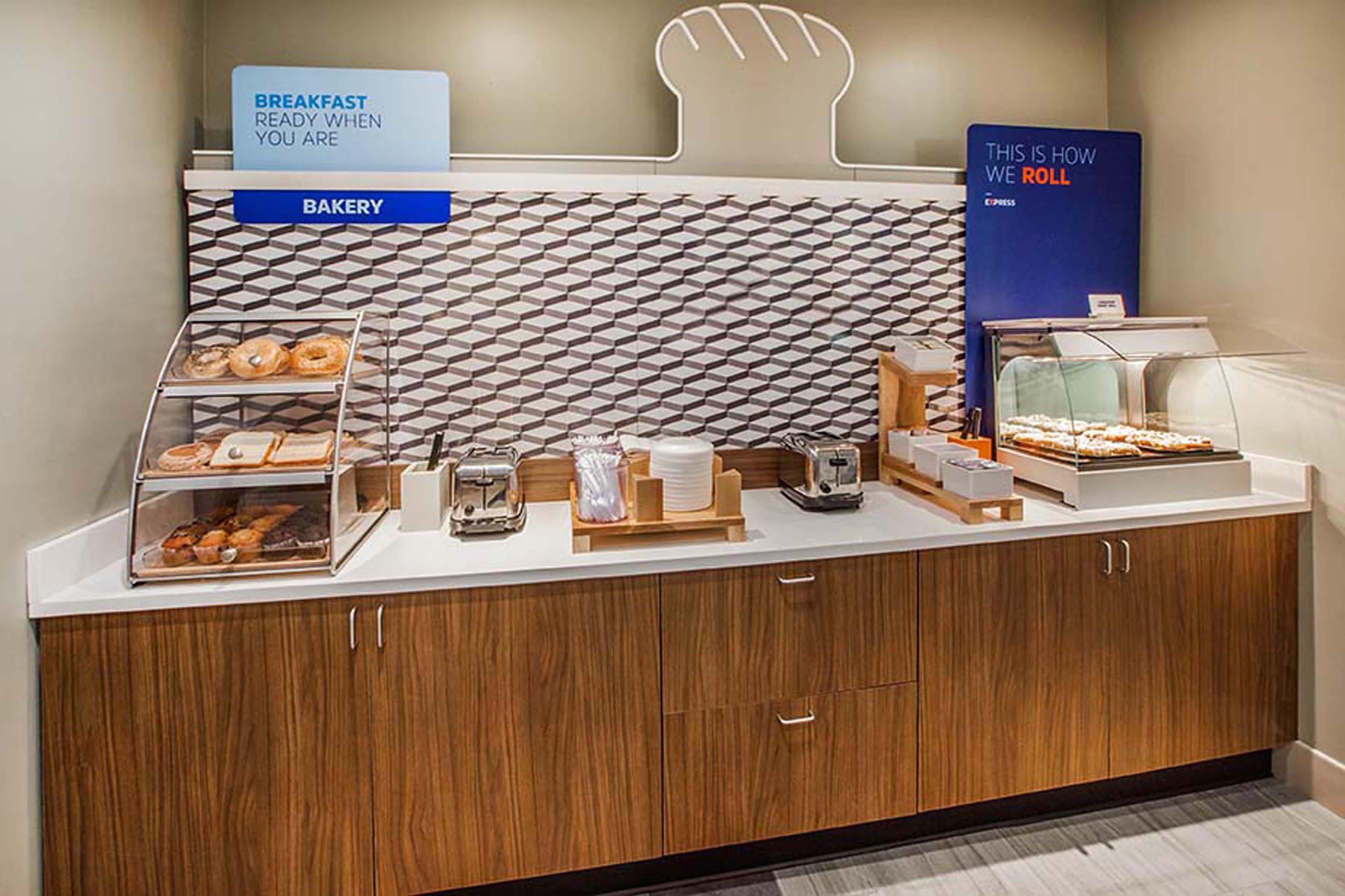 Holiday Inn Express Hotel & Suites Dallas Lewisville By Ihg מראה חיצוני תמונה