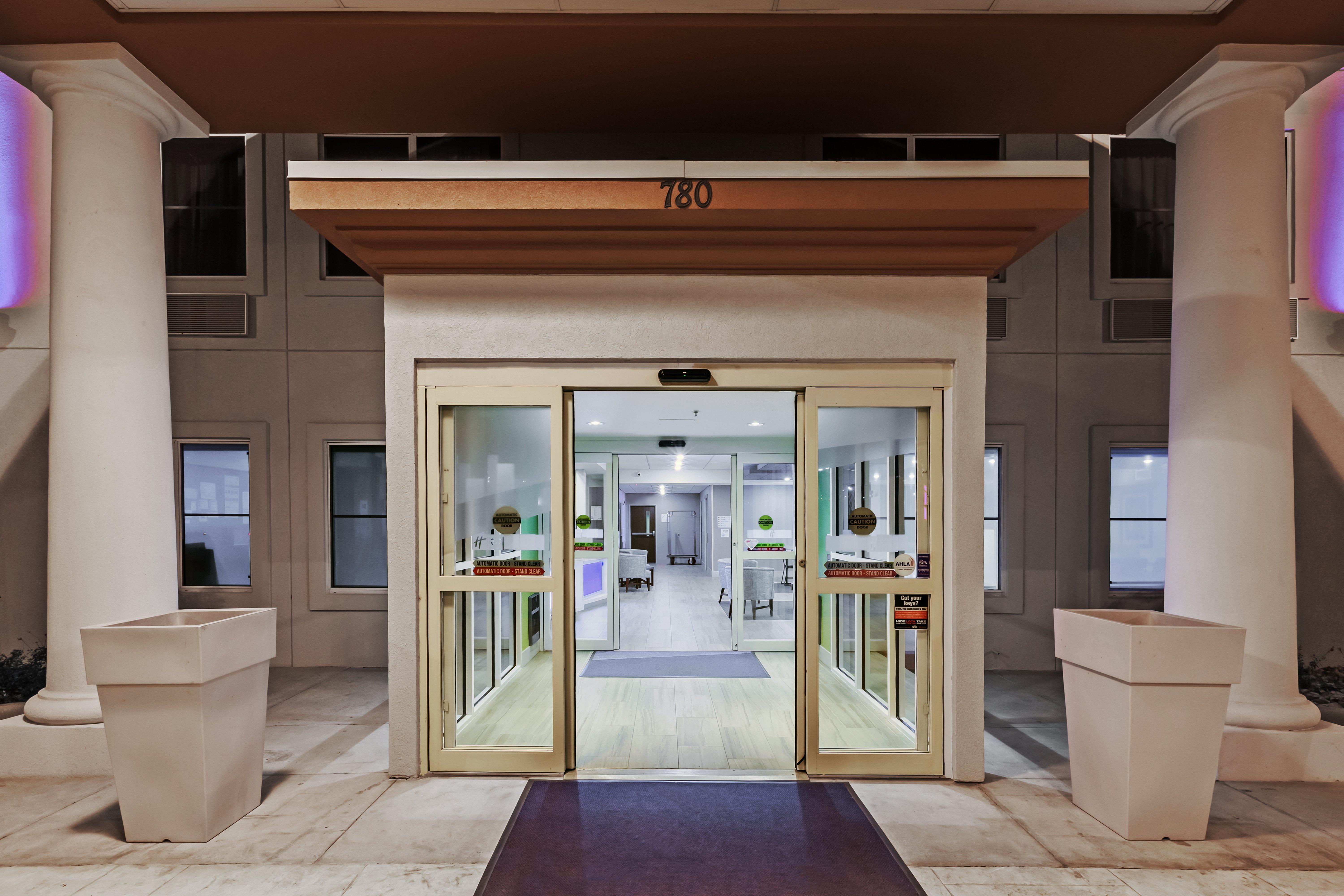 Holiday Inn Express Hotel & Suites Dallas Lewisville By Ihg מראה חיצוני תמונה