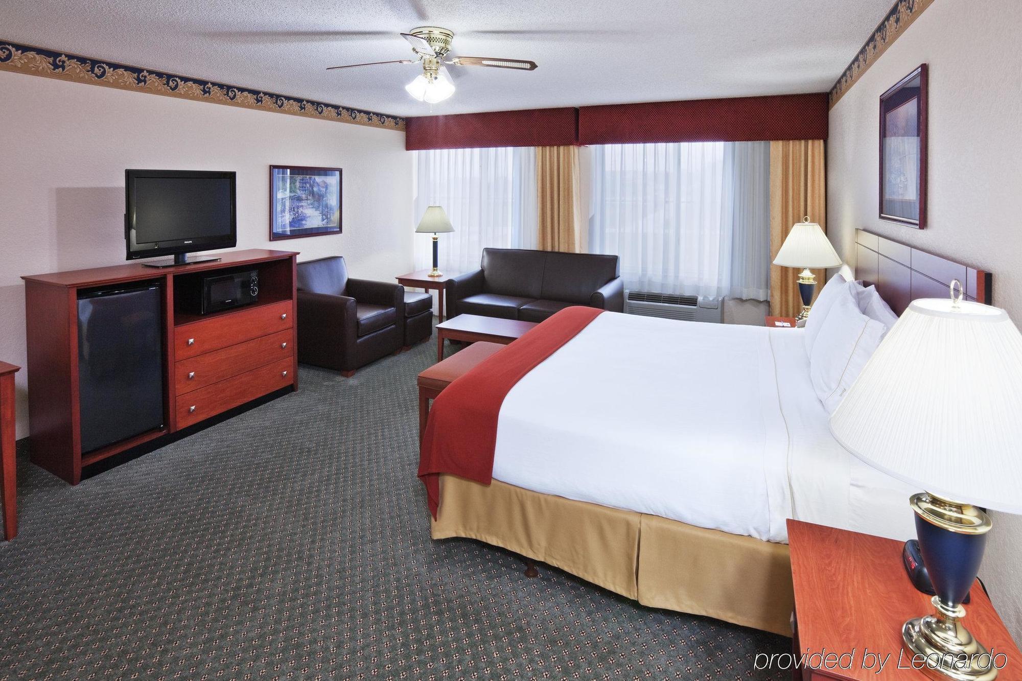 Holiday Inn Express Hotel & Suites Dallas Lewisville By Ihg מראה חיצוני תמונה